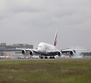 Emirates’ eight daily London flights set to become all-A380 