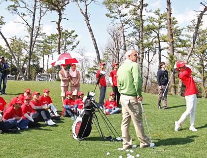 Emirates golf clinic