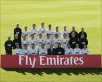 Press day Emirates team photo whites